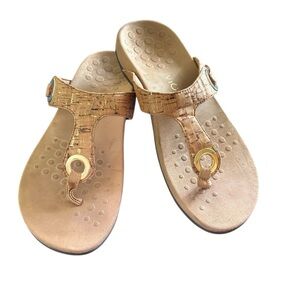 Vionic Lana Taupe/Gold Cork Thong Sandal Slide Sz 8 Comfort Podiatrist Crafted